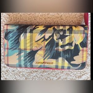 Burberry wallet.